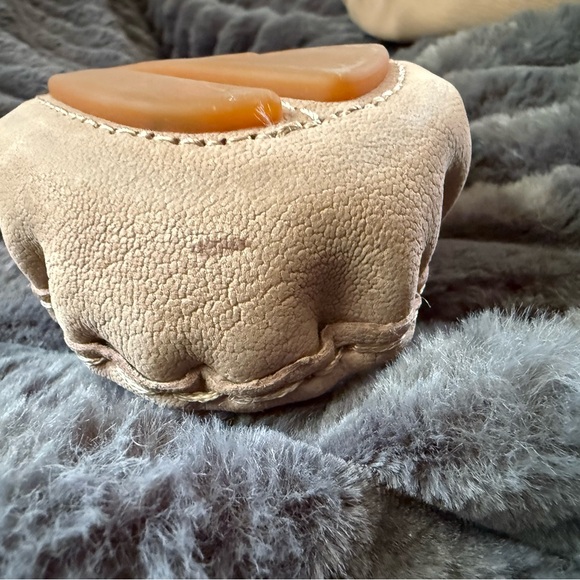 Gentle Souls by Kenneth Cole Women's Mina Cozy Driver Mule Mushroom US 10 - Picture 9 of 10